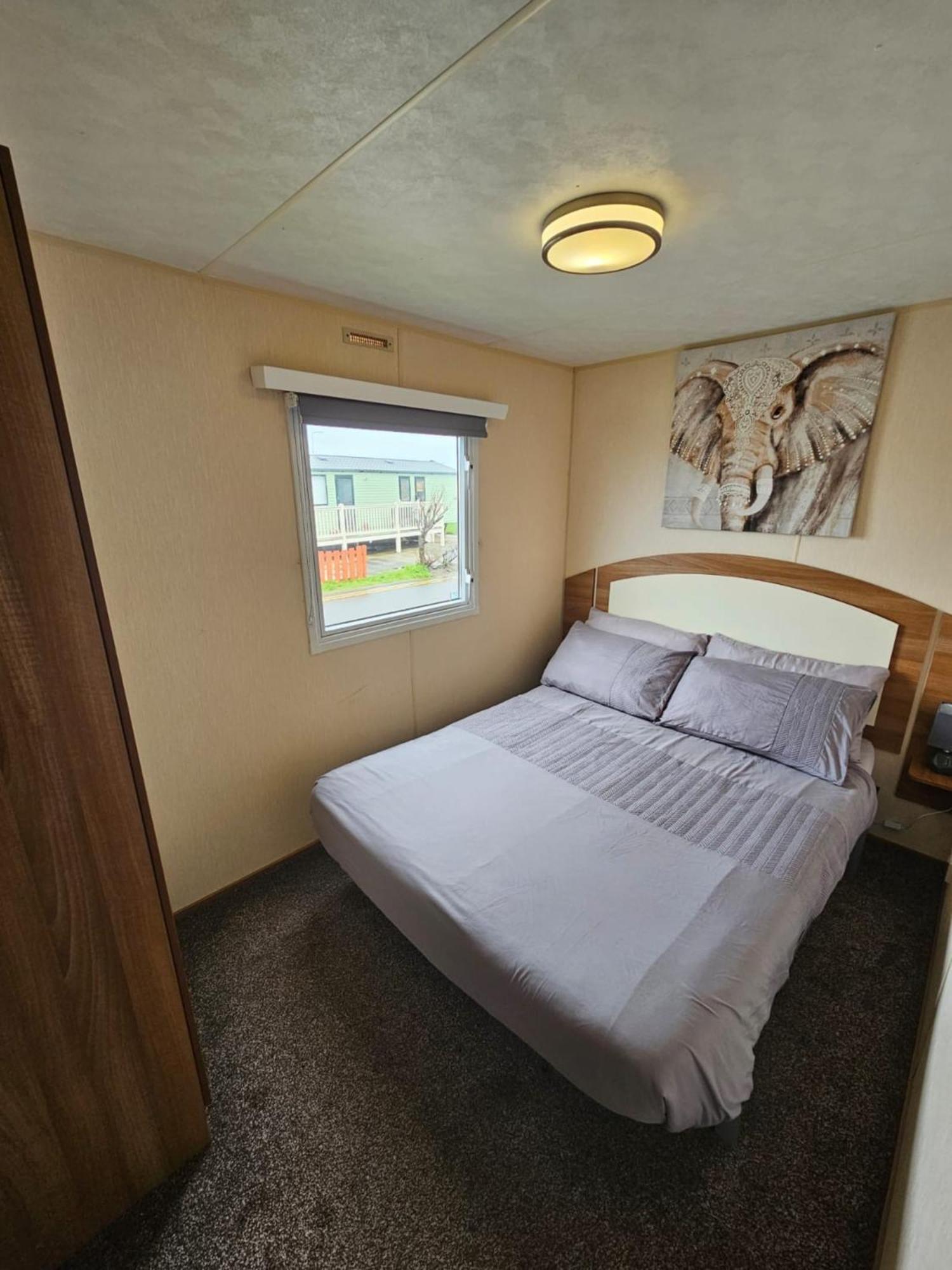 Golden Sands 8 Berth Cosy Caravan ริล ภายนอก รูปภาพ